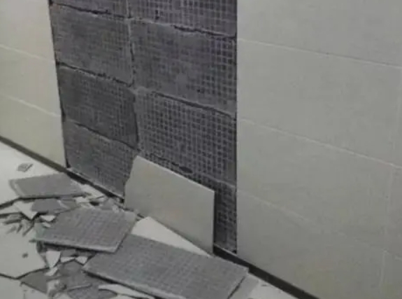 墨脱瓷砖空鼓维修公司分享下墨脱墙砖松动维修的知识